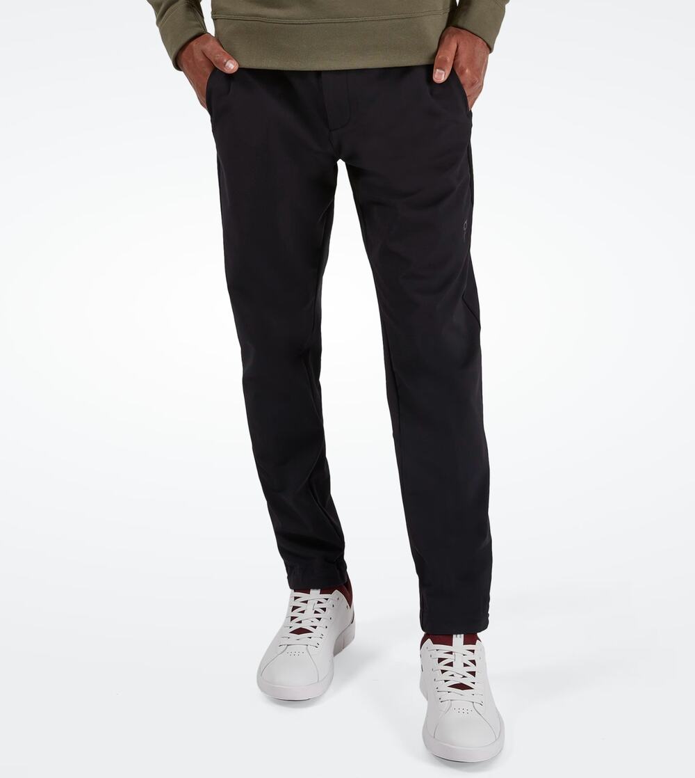 On Running Men's Active Pants with Zippered Cuff in Black, Size Small
